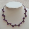 Collier sur fil lilas