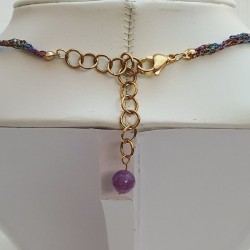 Collier sur fil lilas