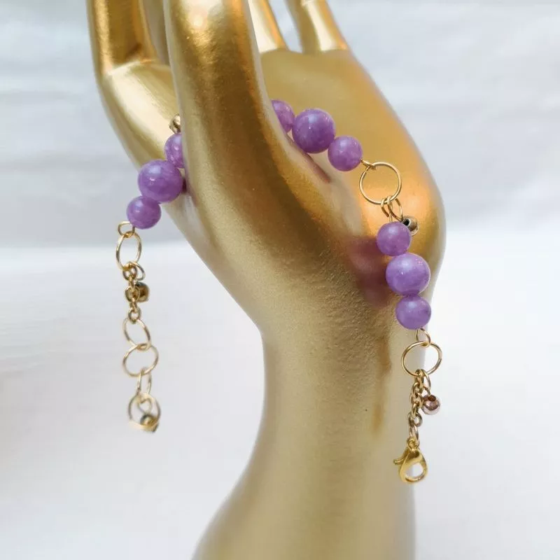 Bracelet Physalis en pierres naturelles calcédoine lilas et acier inoxydable dore Bouly&Cailloux Bracelet Physalis en pierres naturelles calcédoine lilas et acier inoxydable dore Bouly&Cailloux