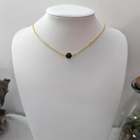 collier en bleu nuit