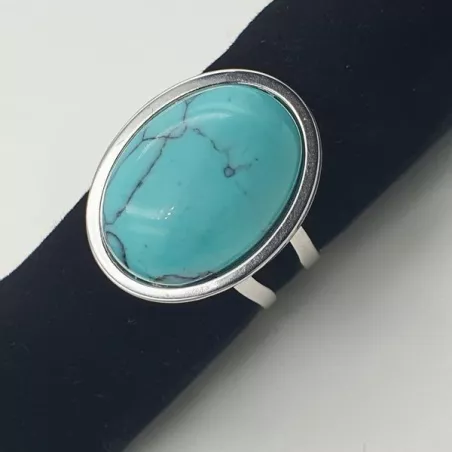 Bagues cabochons ovales couleur argent et sa pierre turquoise