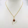 Collier "or" décalé, en acier inoxydable doré et pierre naturelle jaspe rouge