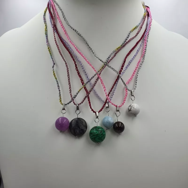 Colliers fil crochet "argent" pierres au choix