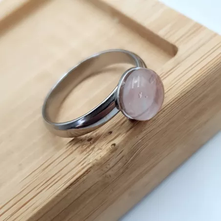 bague gentiane, ajustable et ornée d'une pierre naturelle agate, en acier inoxydable argenté.