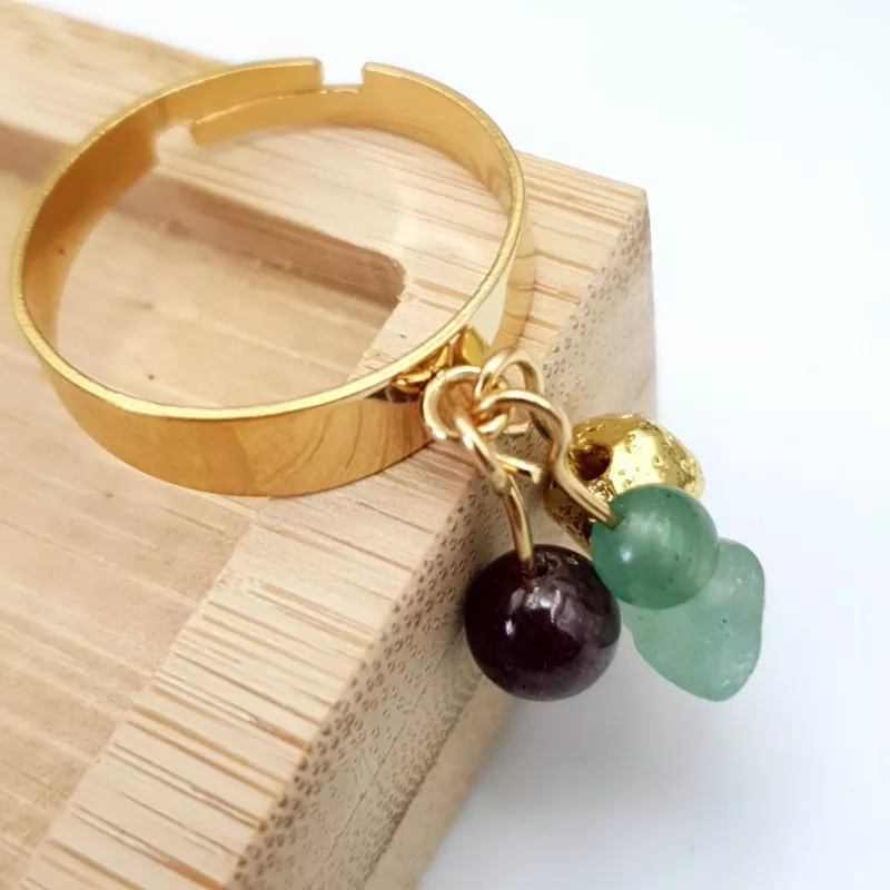 Bague Amaryllis en pierre naturelle grenat