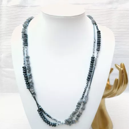 Collier long multi-pierres