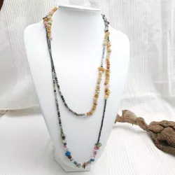 Collier long multicolore en pierres naturelles et hematite rectangulaire Bouly&Cailloux