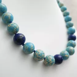 Collier Bleu magique