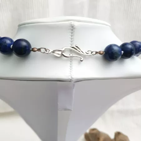 Collier tout en lapis lazuli