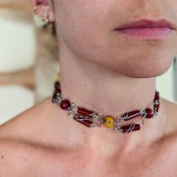 Le collier linum, tour de cou artisanal, agate rouge et calcédoine