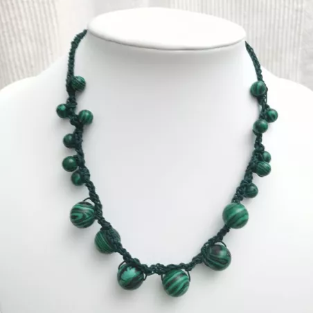 Collier en malachite verte crochet collection crochet avec fermoir reglable Bouly&Cailloux