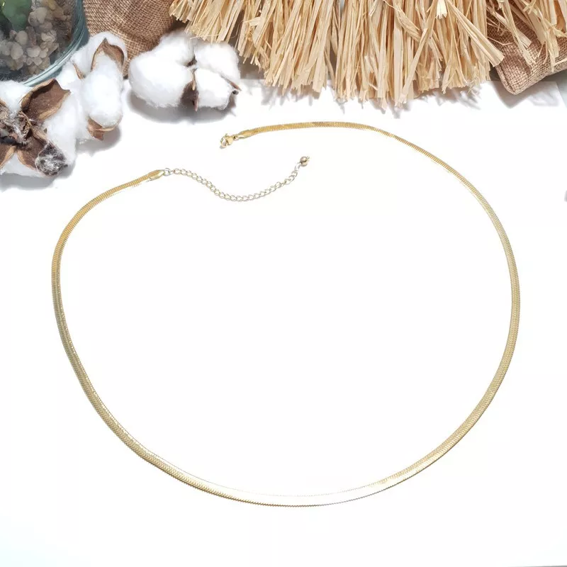 collier louise en acier inoxydable dore maille serpent