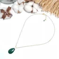 collier fagus en acier inoxydable doré et pendant malachite forme goutte