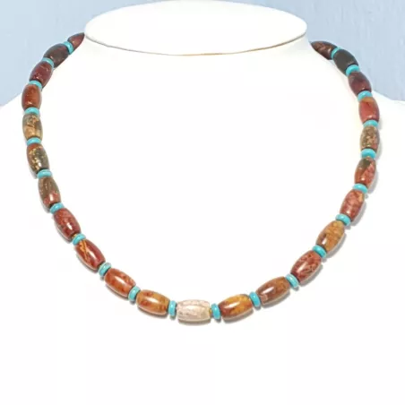 le collier arenaria artisanal en pierres naturelles jaspe rouge et turquoise bleue, fermoir en acier inoxydable doré