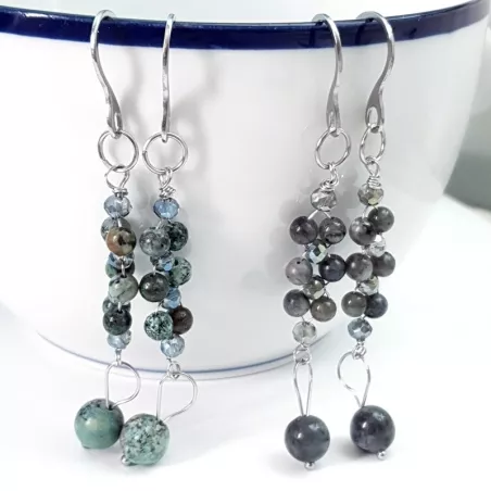 Boucles d'oreilles pendante Nono, fabriquée à la main, fil acier inoxydable doré ou argenté et pierres naturelles