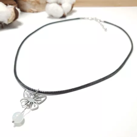 le collier Pap, forme papillon doré ou argenté, acier inoxydable, fait à la main