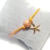 bracelet pour homme, fil en cuir coloré orange, perle en bois et breloque étoile de mer, acier inoxydable dorée.