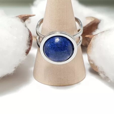 Bague Bellerose est en acier, inoxydable, argenté, réglable, avec une pierre naturelle lapis-lazuli