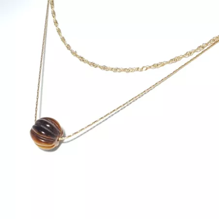 Collier double rang Felipa en acier inoxydable doré et un pendant en pierre naturelle oeil de tigre