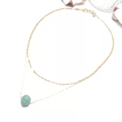 Collier double rang Felipa en acier inoxydable doré et un pendant en pierre naturelle aventurine