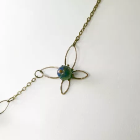 Collier fleurs, vintage et pierres naturelles phoenix