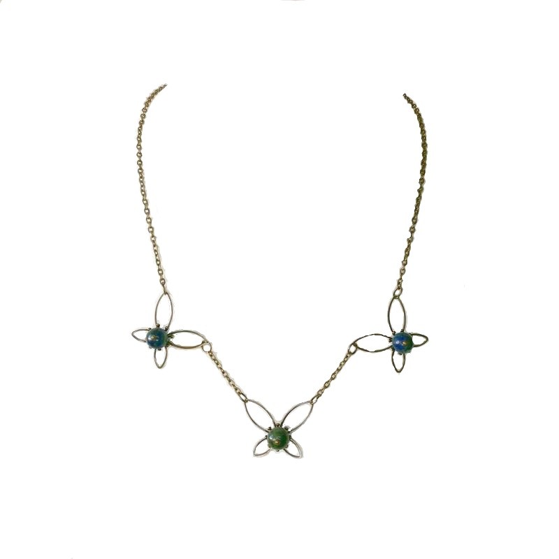 Collier fleurs, vintage et pierres naturelles phoenix