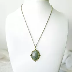 Collier avec pendentif ovale e labradorite couleur bronze