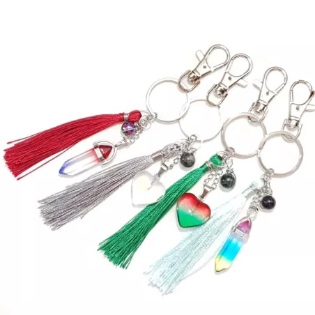 Porte-clé Dina avec pompon et pierre naturelle doré ou argenté