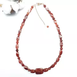 collier urarti en pierre naturelle agate rouge