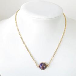 Collier cabochon agate violette, en acier inoxydable doré