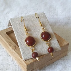 Boucles d'oreilles pendantes Junon, acier inoxydable doré et jaspe rouge