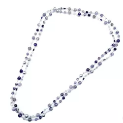 Collier crochet long Alhena avec perle de verre, bois et pierres naturelles  violet parme