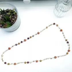 Collier crochet Setaria perle de verre, bois et pierres naturelles calcédoine