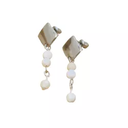 Boucles Tahiti en acier inoxydable argenté avec pierres naturelles rondes en calcédoine blanche