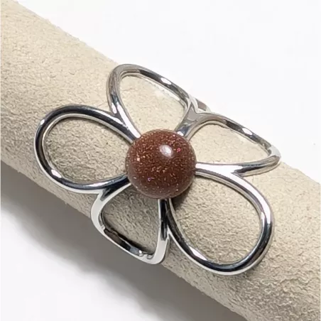 Bague fleur argentée avec pierre naturelle – Bouly&Cailloux
