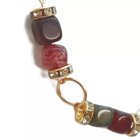 Collier doré avec strass et perles agates rouges et vertes – Bouly&Cailloux