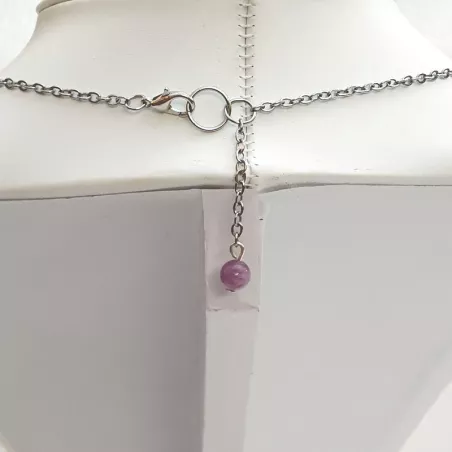Collier Bouly&Cailloux en acier inoxydable argenté, pendentif rond, perle de calcédoine lilas et pétale de nacre