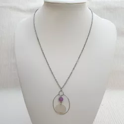 Collier Bouly&Cailloux en acier inoxydable argenté, pendentif rond, perle de calcédoine lilas et pétale de nacre