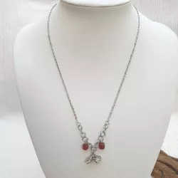 Collier moderne en acier inoxydable argent avec agates cubiques rouge et verte  Bouly&Cailloux