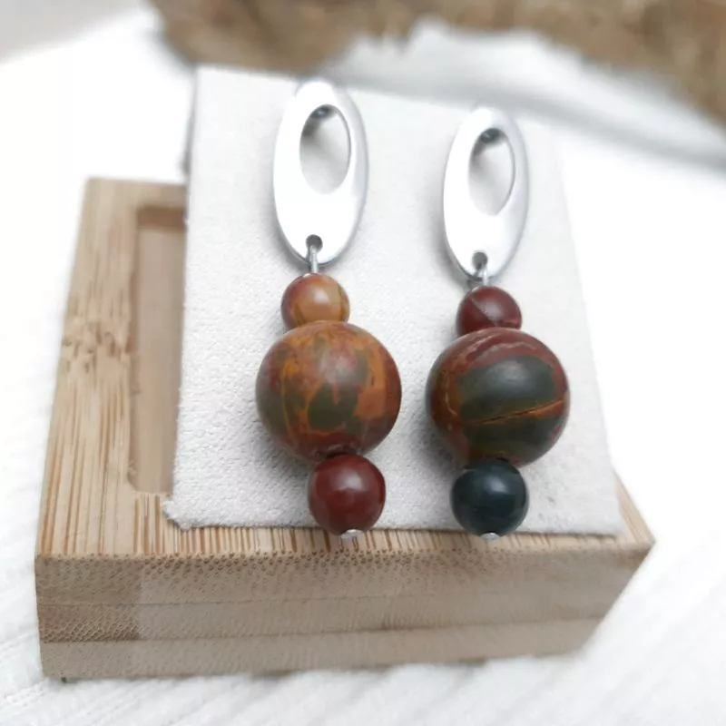 Boucles Pablo en jaspe Picasso et acier inoxydable argenté – Bijoux faits main Bouly&Cailloux Boucles Pablo en jaspe Picasso et acier inoxydable argenté – Bijoux faits main Bouly&Cailloux