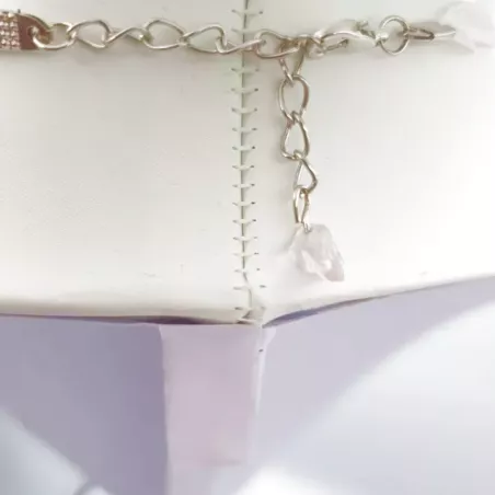 Collier fin cuir noir avec pendentif quartz rose