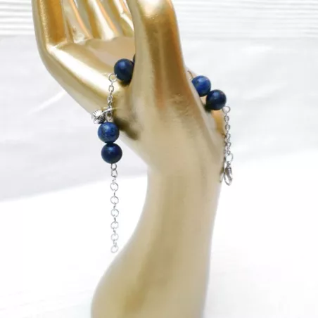 Bracelet Melittis en pierres naturelles avec breloques argentées