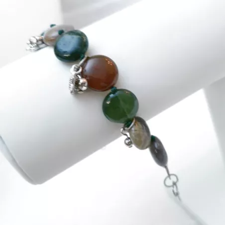 bracelet gallium en pierres naturelles plates avec breloques argentées bouly&cailloux