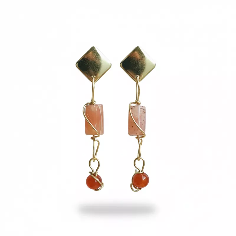 Boucles Berenice en acier inoxydable et perles cylindres naturelles Boucles Berenice en acier inoxydable et perles cylindres naturelles