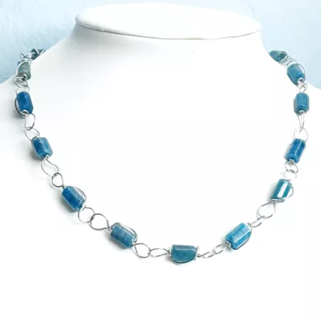 Collier Berenice en acier inoxydable et pierres naturelles cylindriques