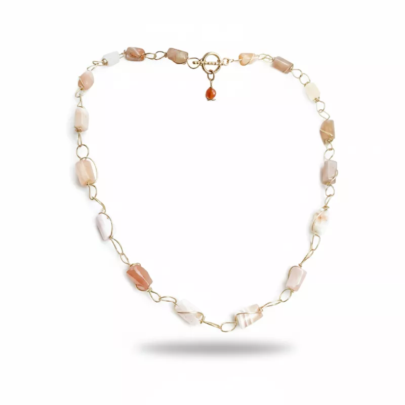 Collier Berenice en acier inoxydable et pierres naturelles cylindriques Collier Berenice en acier inoxydable et pierres naturelles cylindriques