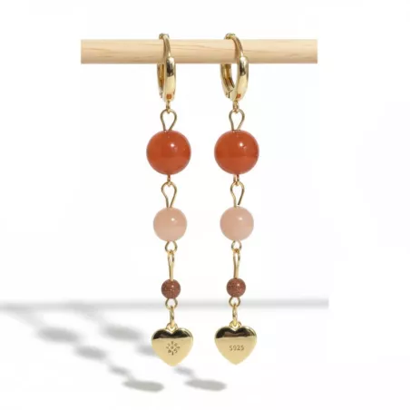 Boucles Mimi pendantes en pierres naturelles et breloque coeur