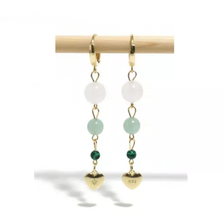 Boucles Mimi pendantes en pierres naturelles et breloque coeur