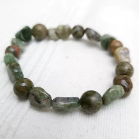 Bracelet en opales vertes irrégulières