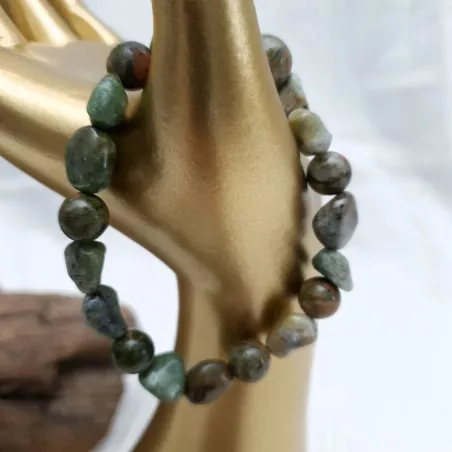 Bracelet en opales vertes irrégulières